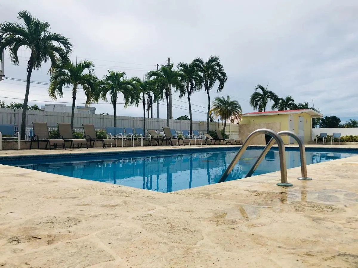Arecibo Inn